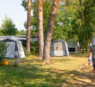 Zeltwiese auf dem Naturcampingplatz
